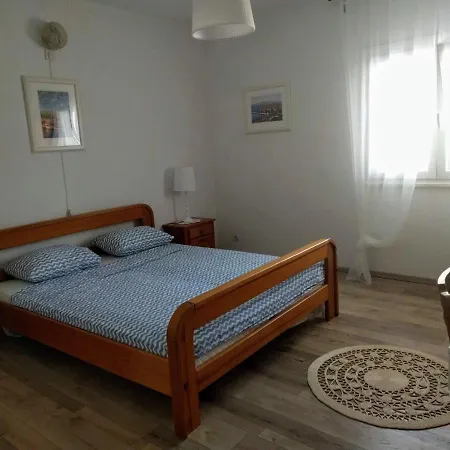 Armstrong - Kornjaca Apartment *